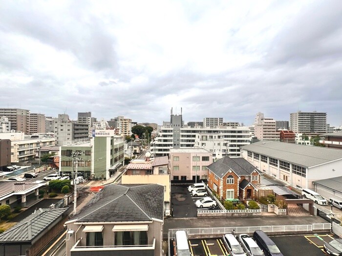 物件内観写真22　(室内からの展望)