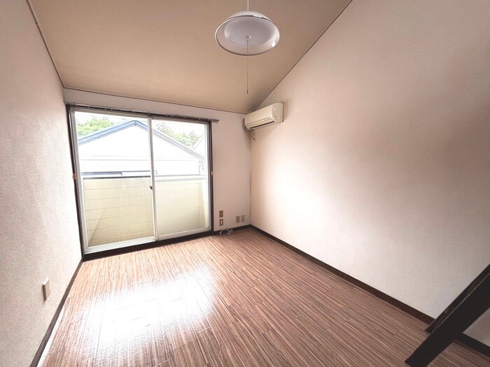 物件内観写真7　(居室)