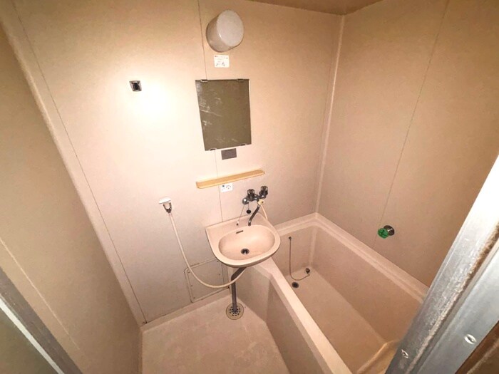 物件内観写真13　(バス／シャワールーム等)