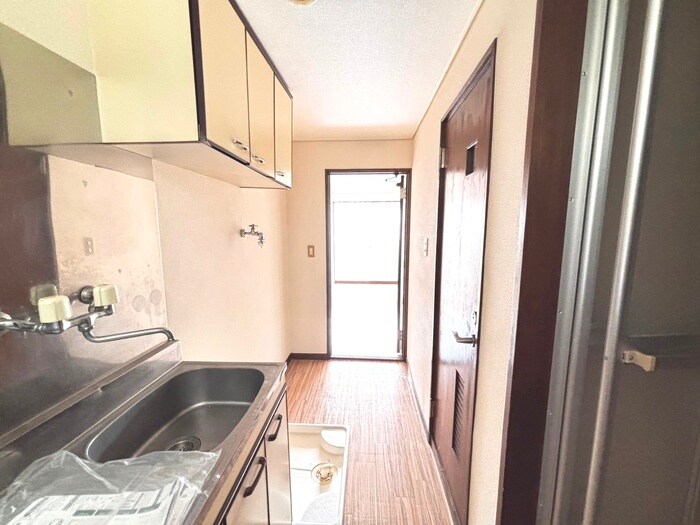 物件内観写真19　(廊下)