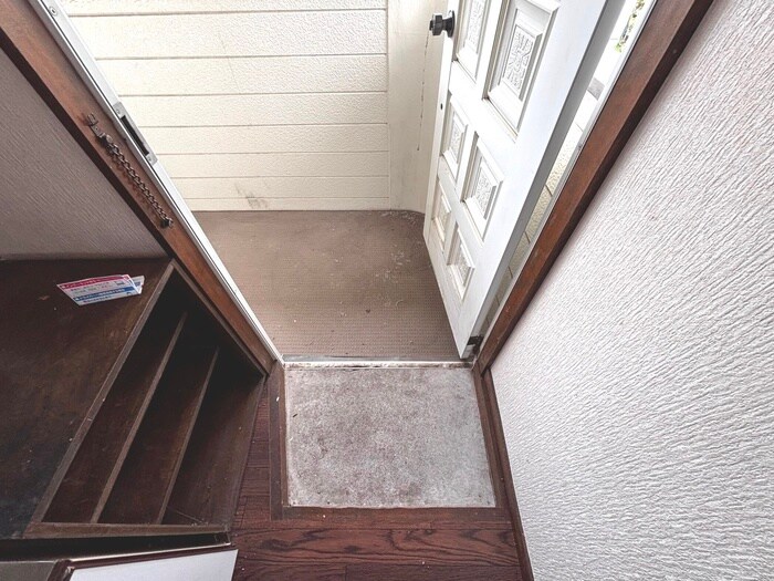 物件内観写真20　(玄関)
