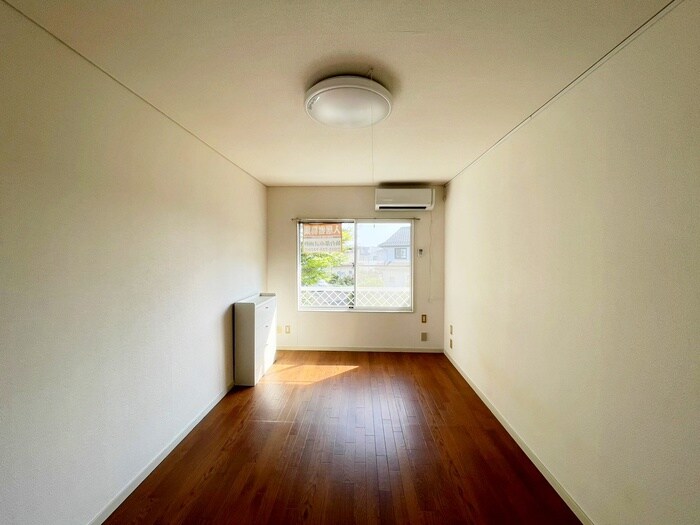 物件内観写真17　(居室)