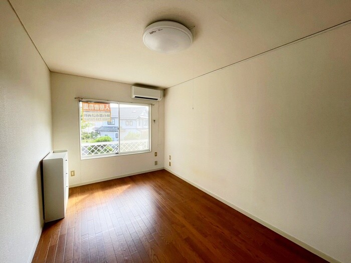 物件内観写真18　(居室)