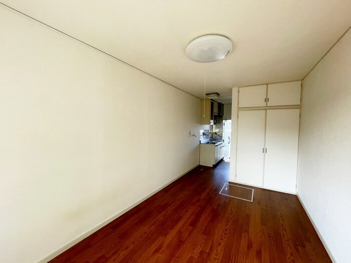 物件内観写真19　(居室)