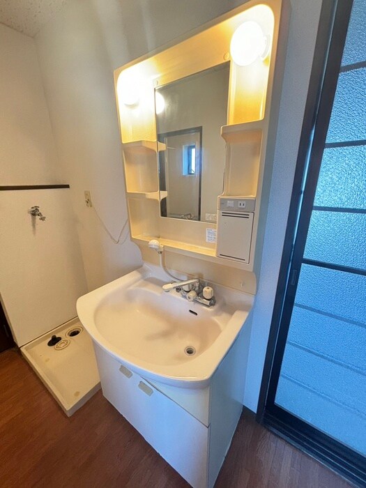 物件内観写真11　(洗面)