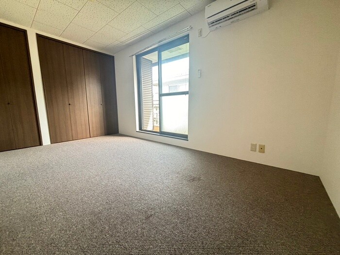 物件内観写真17　(居室)