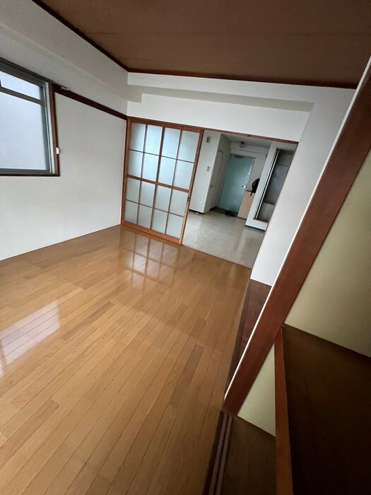 物件内観写真8　(居室)