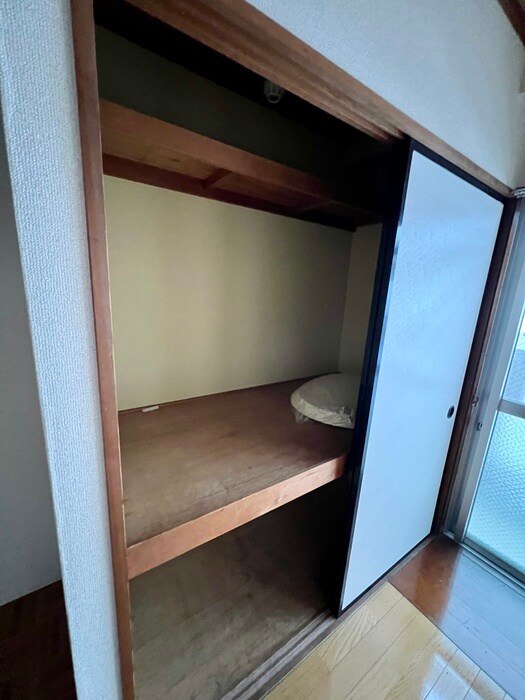 物件内観写真13　(収納)