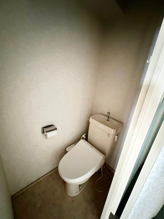 物件内観写真16　(トイレ)