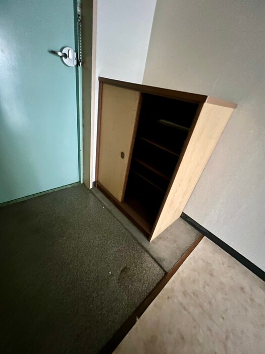 物件内観写真18　(靴箱)