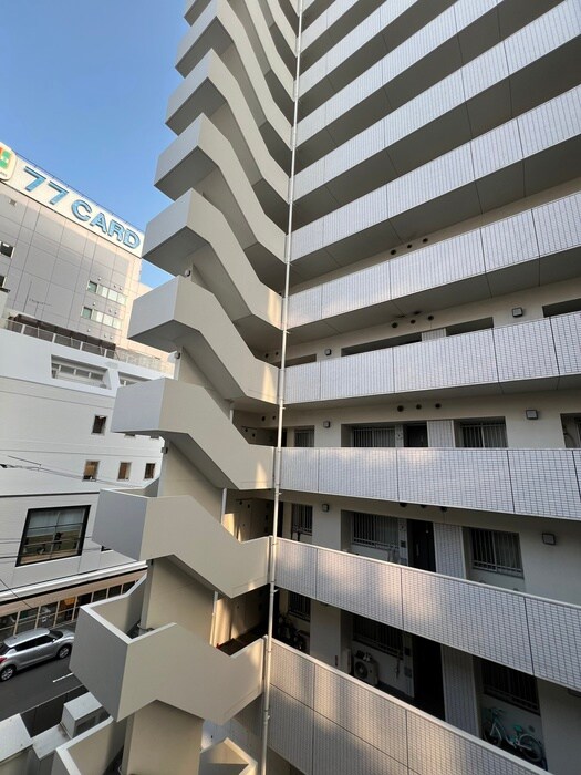 物件内観写真22　(室内からの展望)