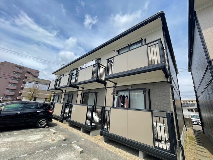 物件外観写真2　(外観写真)