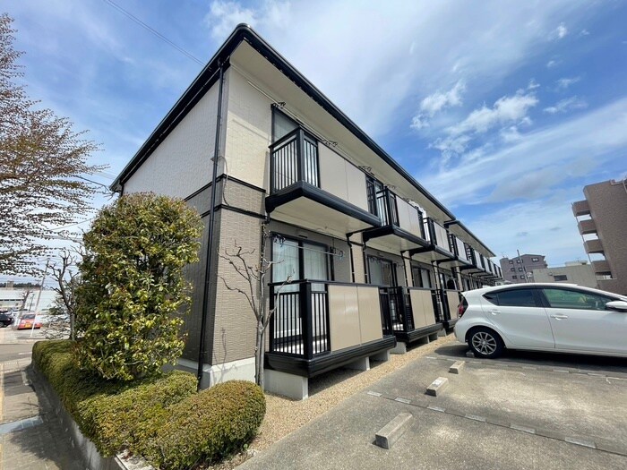 物件外観写真3　(外観写真)