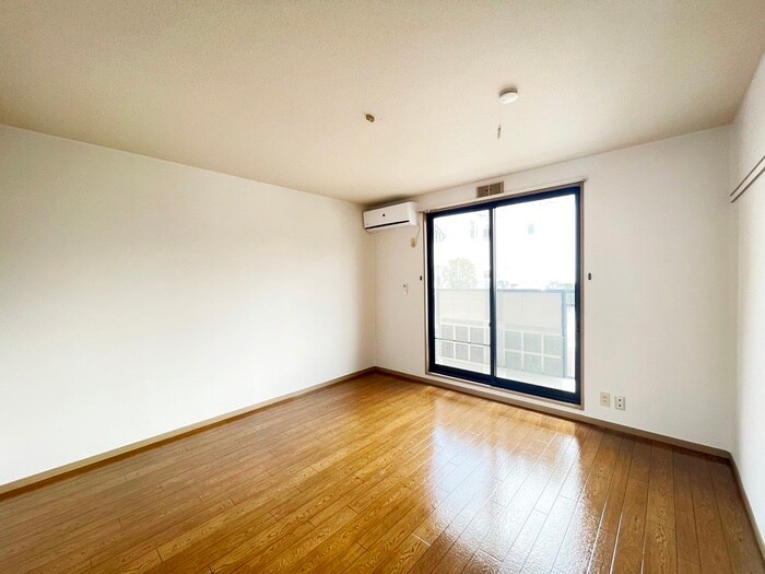 物件内観写真20　(居室)