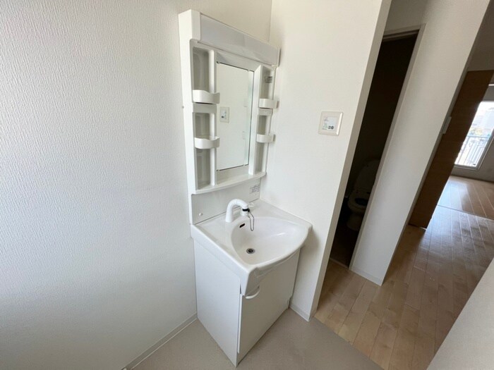 物件内観写真14　(洗面)