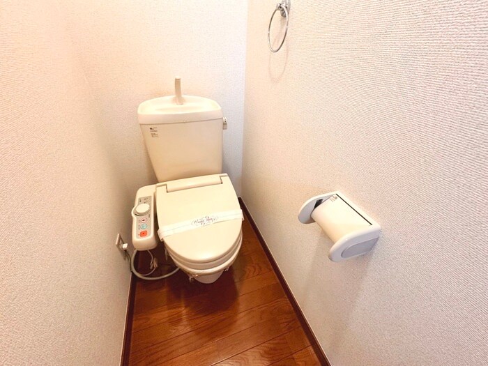 物件内観写真15　(トイレ)