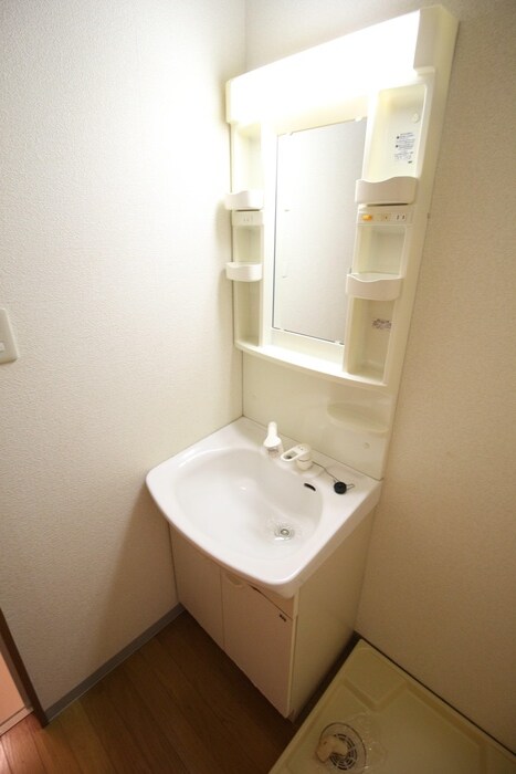 物件内観写真9　(洗面)