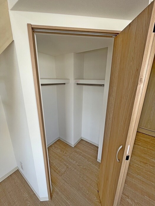 物件内観写真13　(収納)