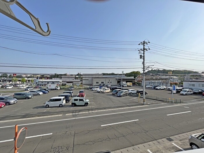 物件内観写真15　(室内からの展望)