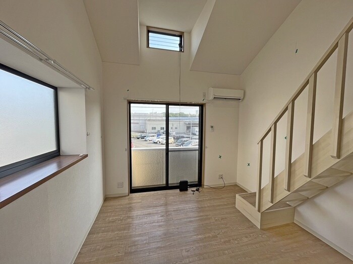 物件内観写真16　(居室)