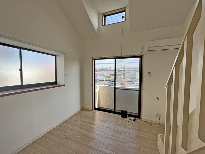 物件内観写真17　(居室)