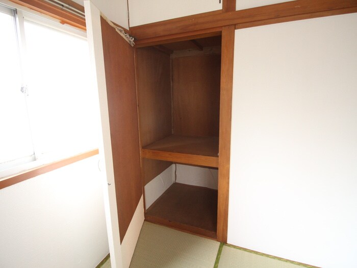 物件内観写真15　(収納)