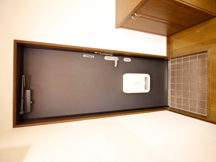 物件内観写真19　(玄関)