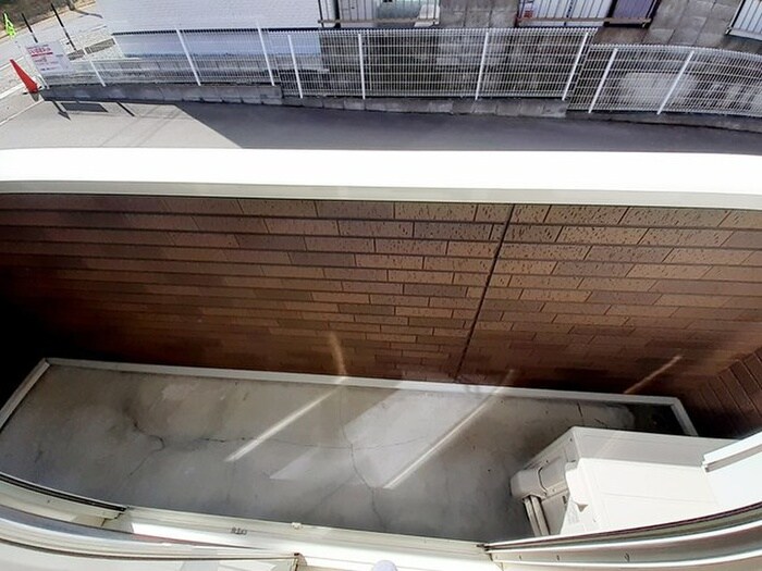 物件内観写真11　(ベランダ・バルコニー)