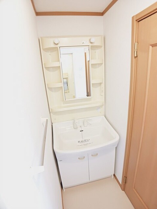 物件内観写真7　(洗面)