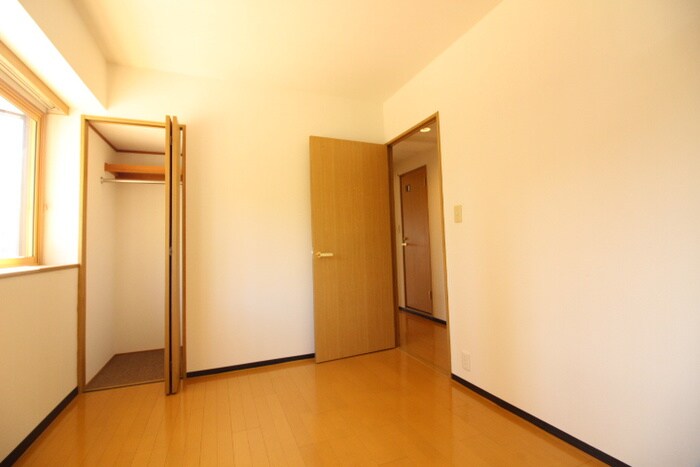 物件内観写真22　(居室)