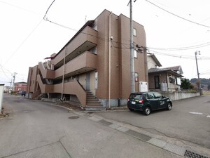 マンションマムリン外観写真