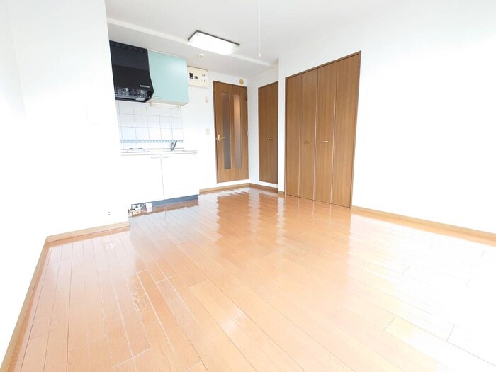 物件内観写真8　(居室)