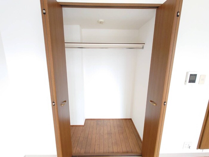 物件内観写真9　(収納)