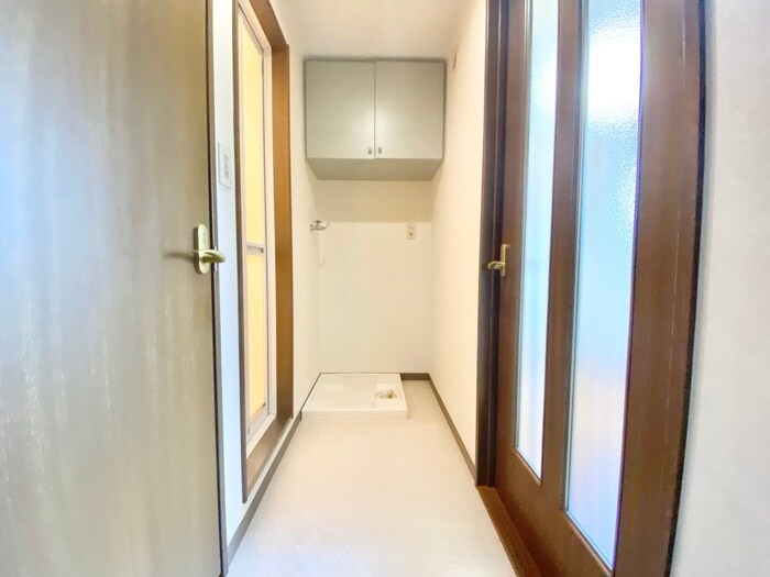 物件内観写真16　(廊下)