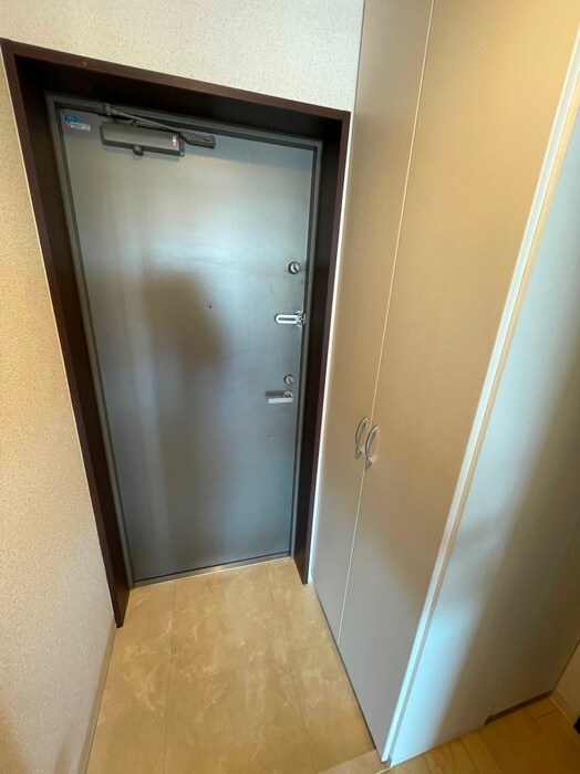 物件内観写真14　(玄関)