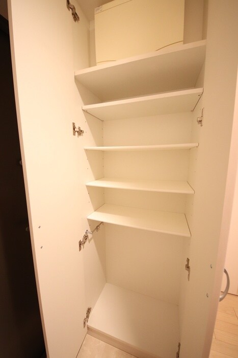 物件内観写真15　(靴箱)
