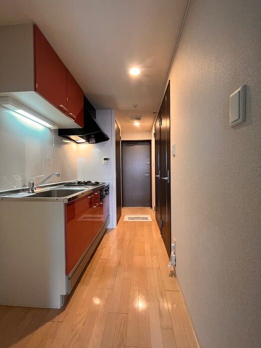 物件内観写真16　(廊下)