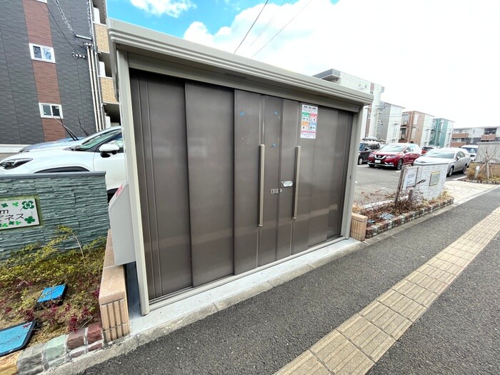 物件外観写真3　(建物設備)