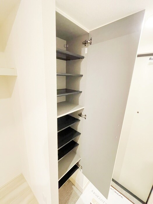 物件内観写真22　(靴箱)