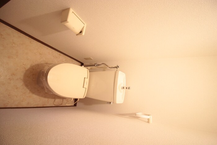 物件内観写真12　(トイレ)