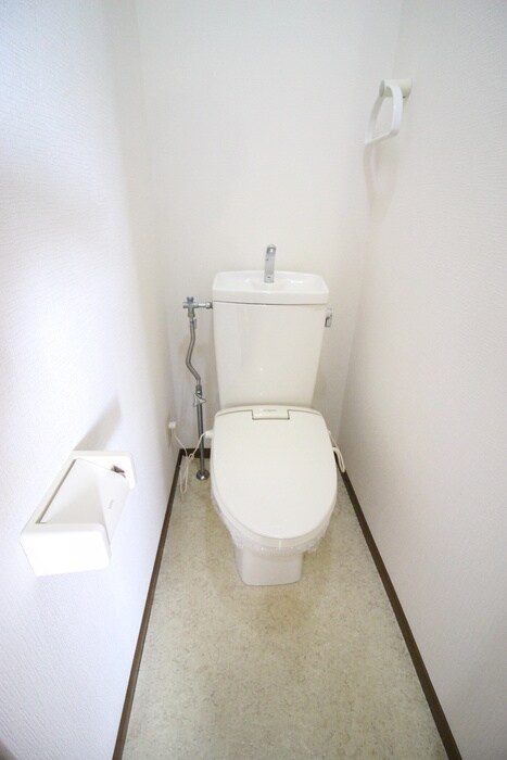 物件内観写真13　(トイレ)