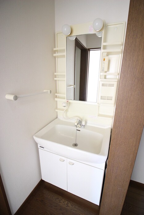 物件内観写真14　(洗面)