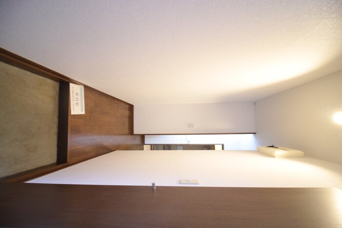 物件内観写真17　(玄関)