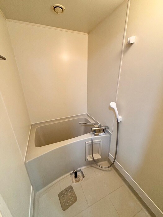 物件内観写真9　(バス／シャワールーム等)