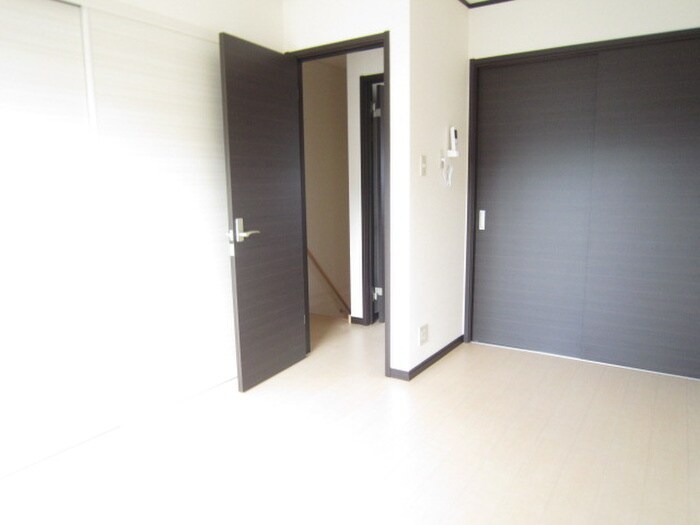 物件内観写真15　(居室)