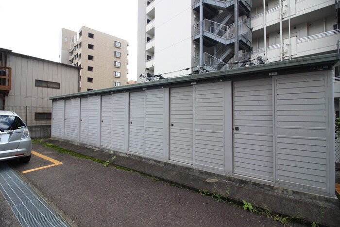 物件外観写真3　(建物設備)