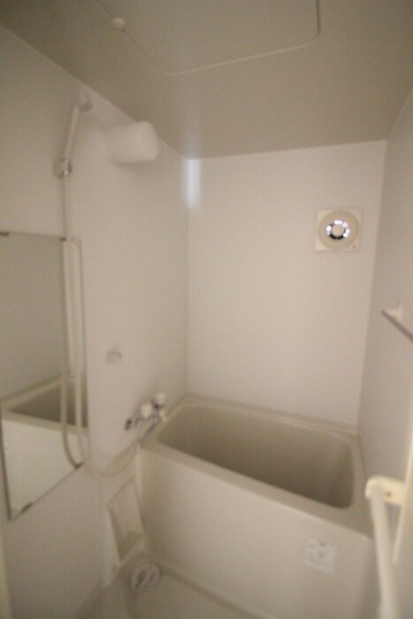 物件内観写真12　(バス／シャワールーム等)