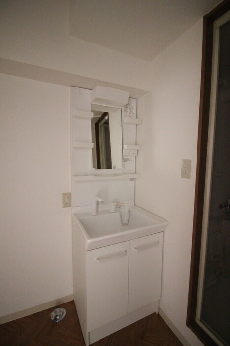 物件内観写真14　(洗面)