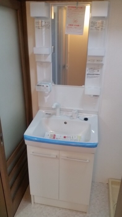 物件内観写真10　(洗面)