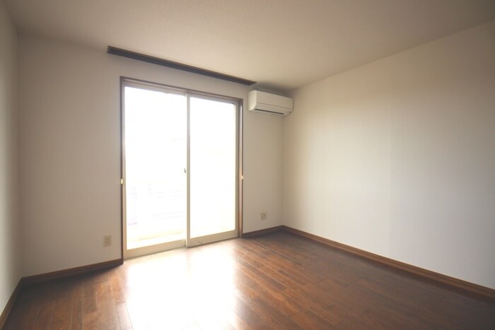 物件内観写真17　(居室)